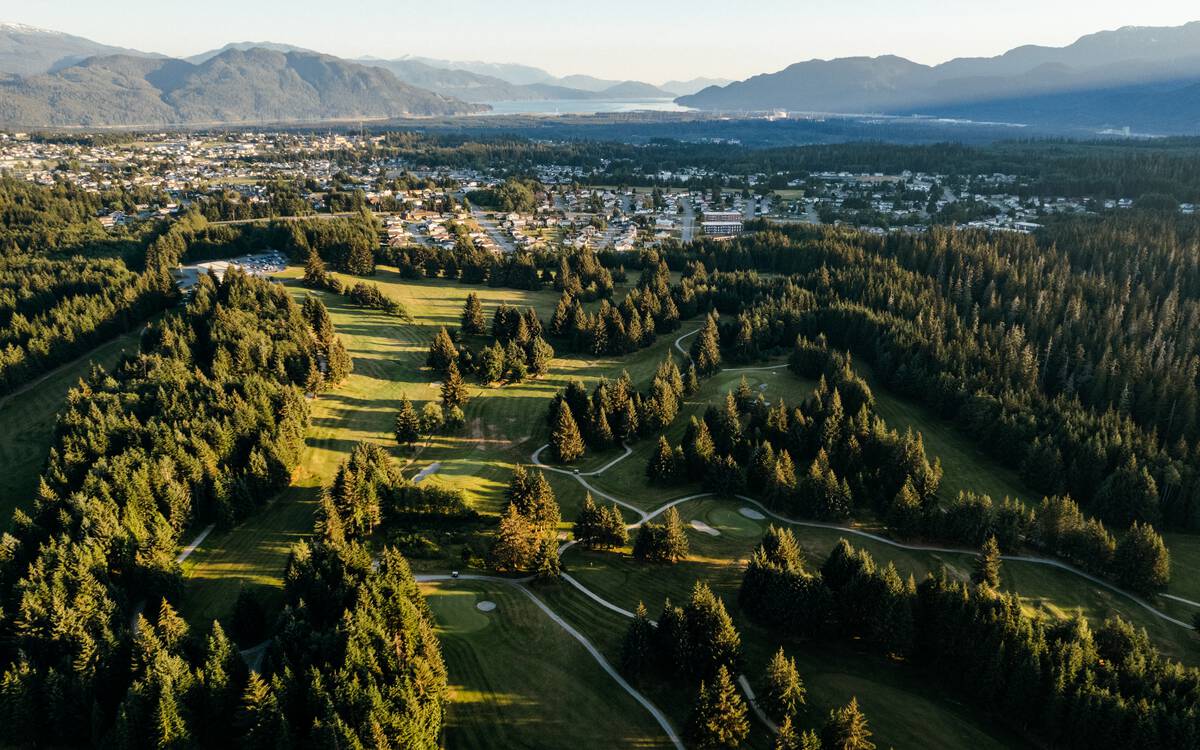Aerial view of Hirsch Creek Golf Course
